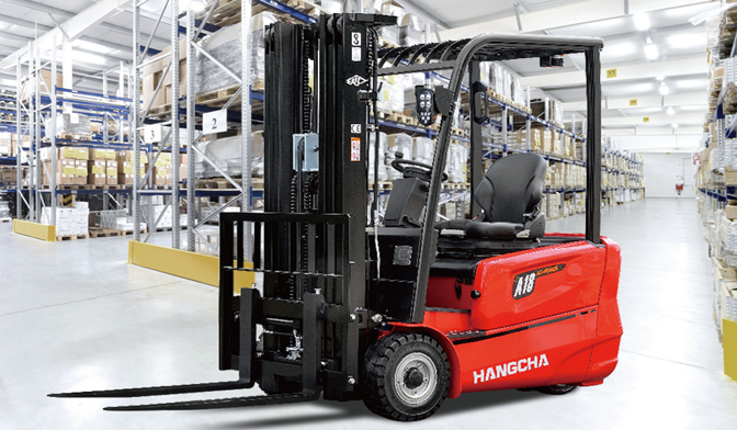 叉車蓄電池正確加水方式，你做對(duì)了嗎？